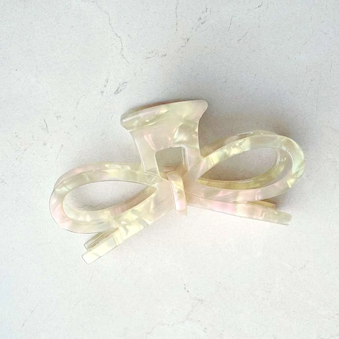 Bow Hair Claw Clip