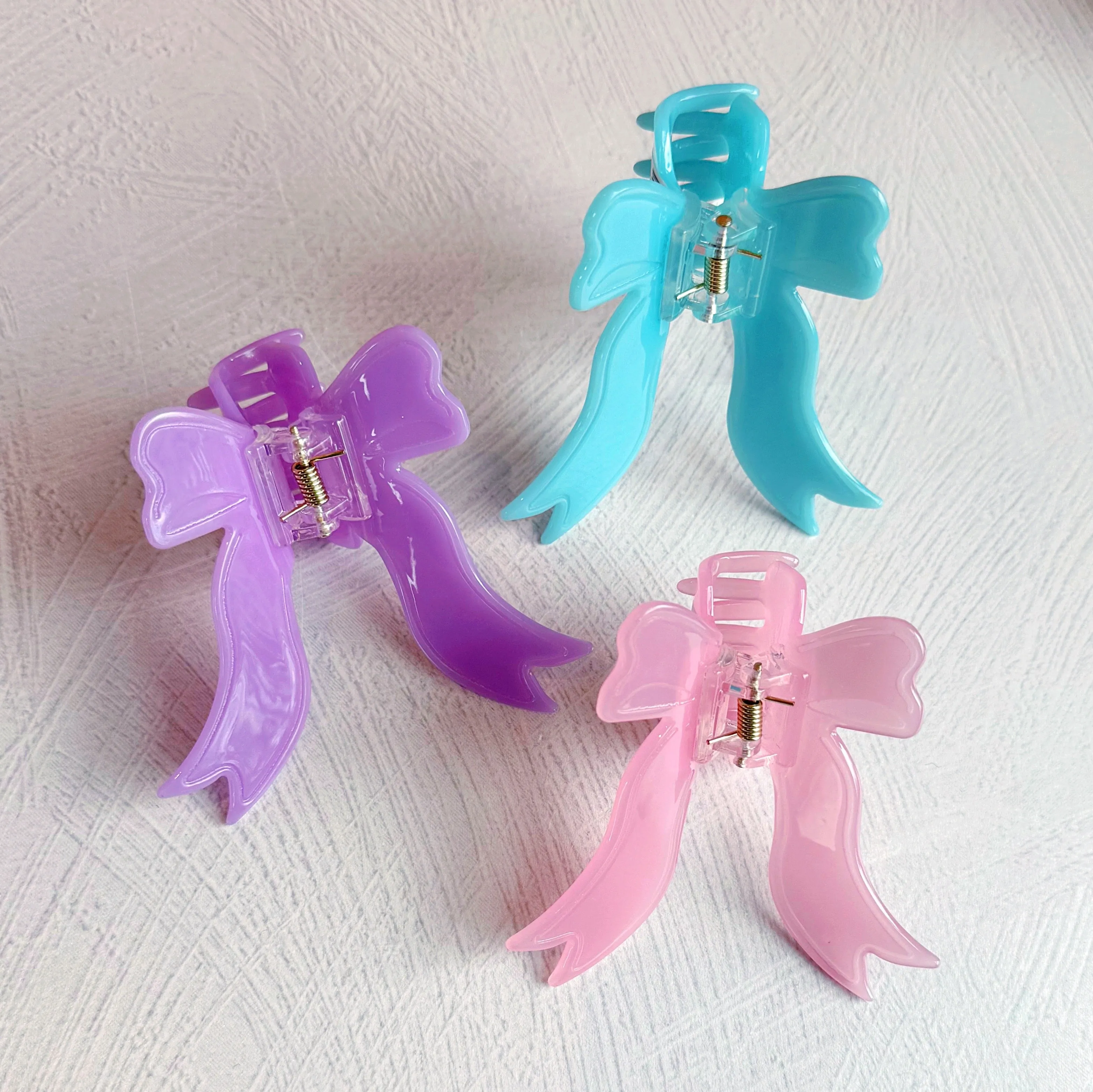 Bow Hair Claw Clip