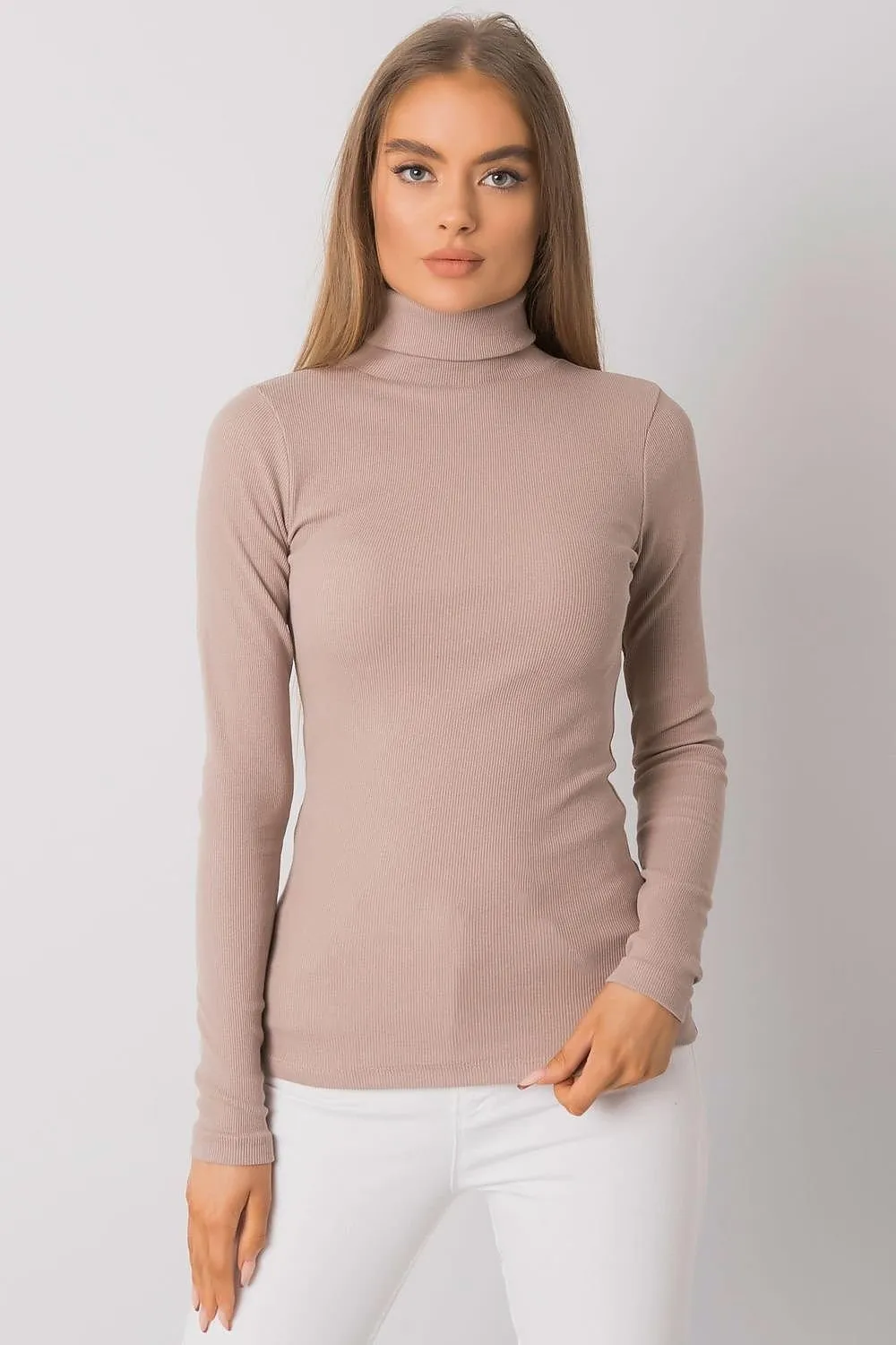 Chic Parisian Turtleneck Essential