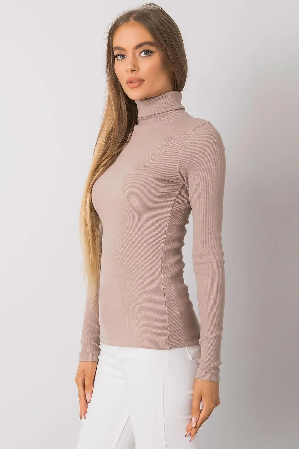 Chic Parisian Turtleneck Essential