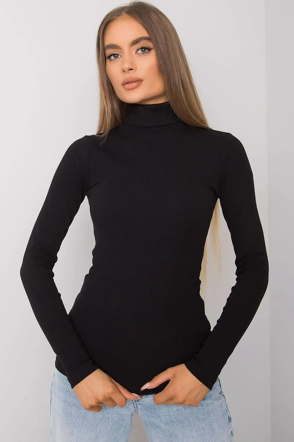 Chic Parisian Turtleneck Essential