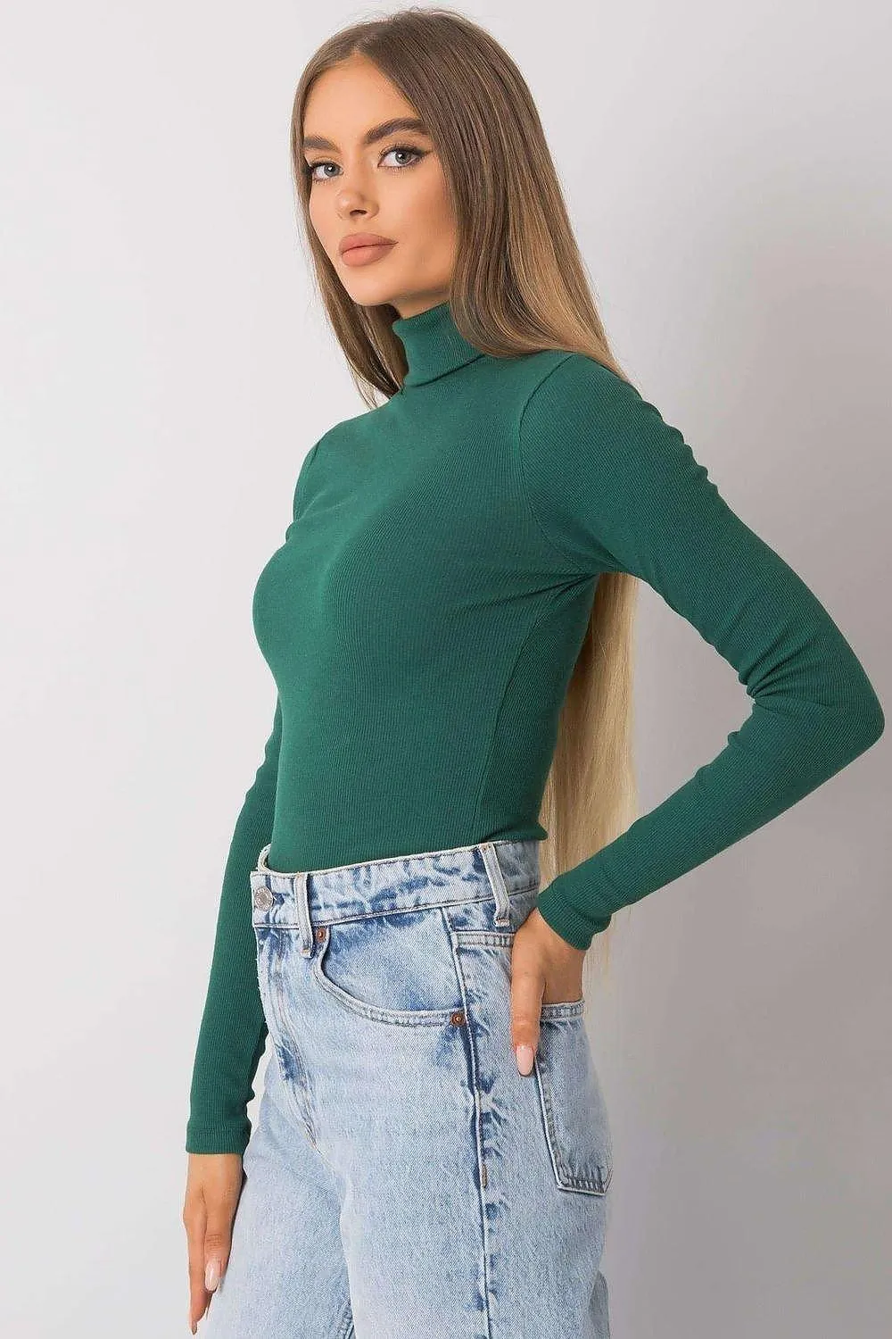 Chic Parisian Turtleneck Essential