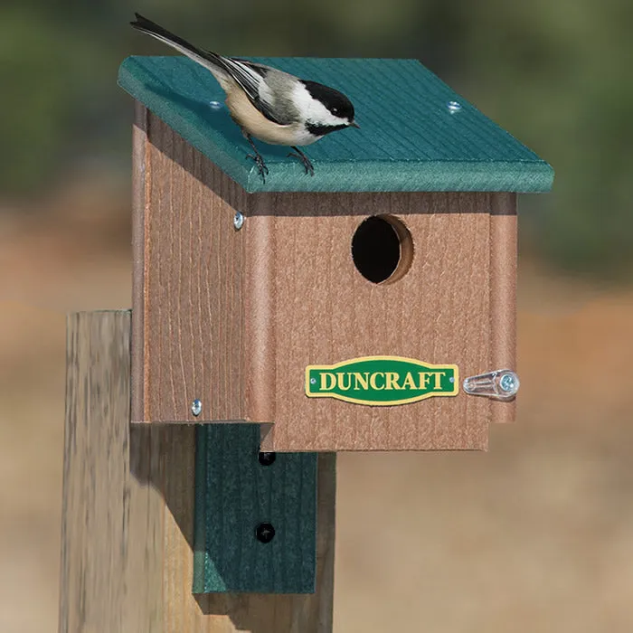 Duncraft Chickadee Roosting House with Swivel Mounting Bracket