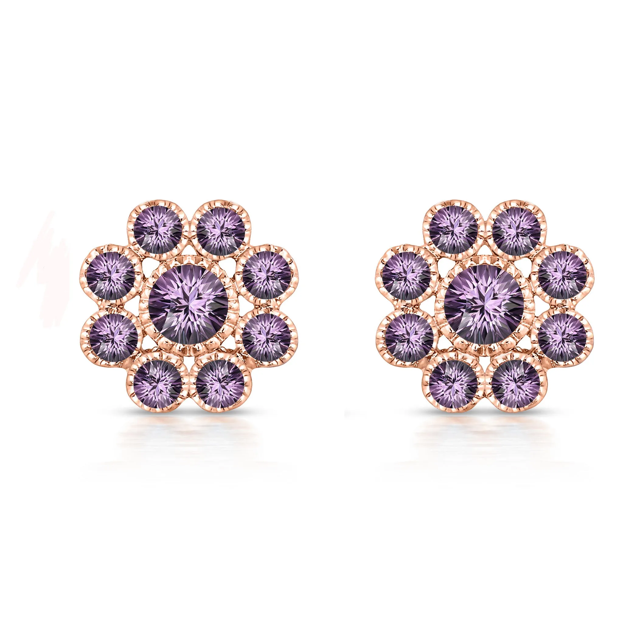 Fleur Shape Stud Earrings