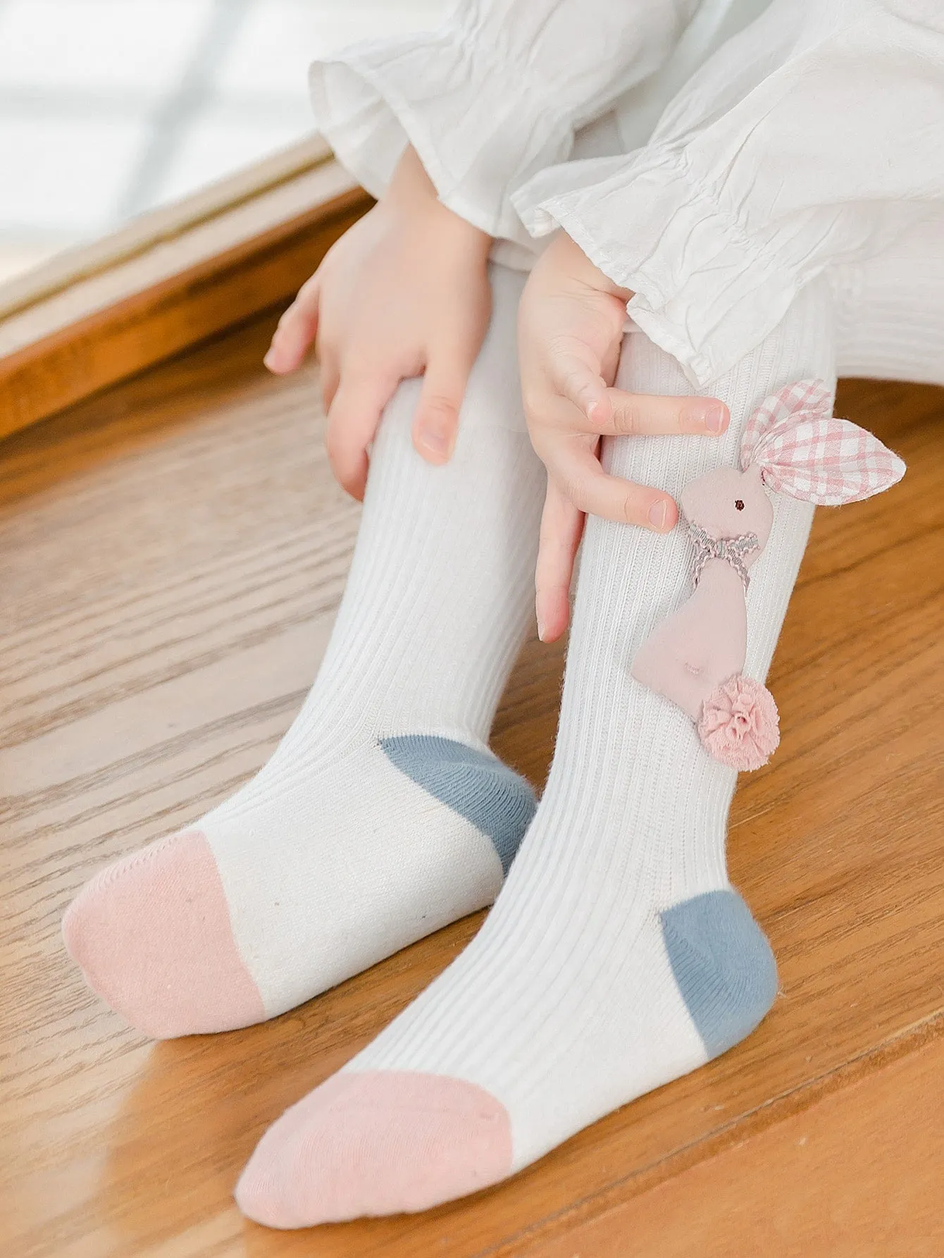 Girls Rabbit Decor Tights