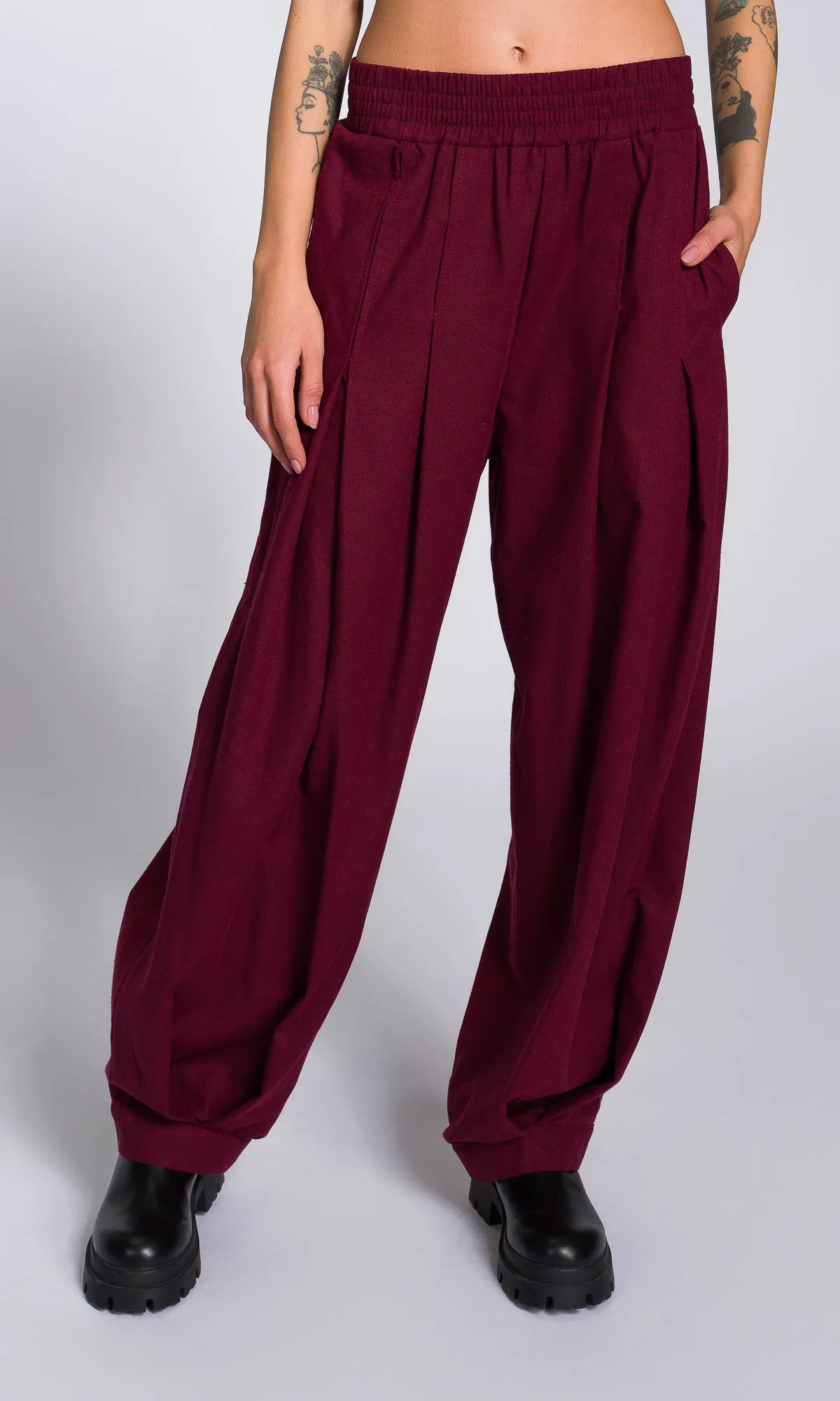 Linen Tuck Pants