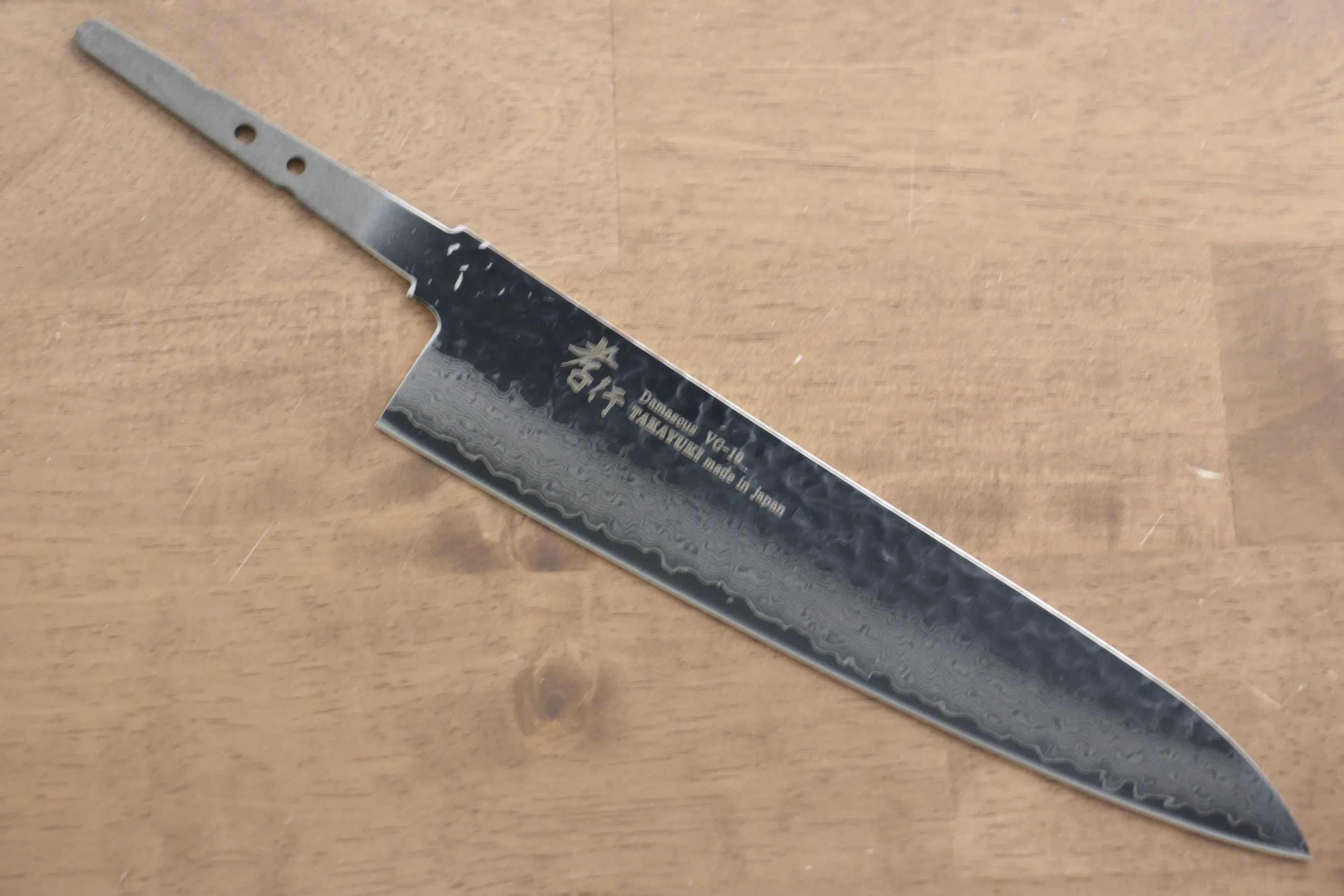 Sakai Takayuki VG10 33 Layer Damascus Gyuto 210mm(Blade only)