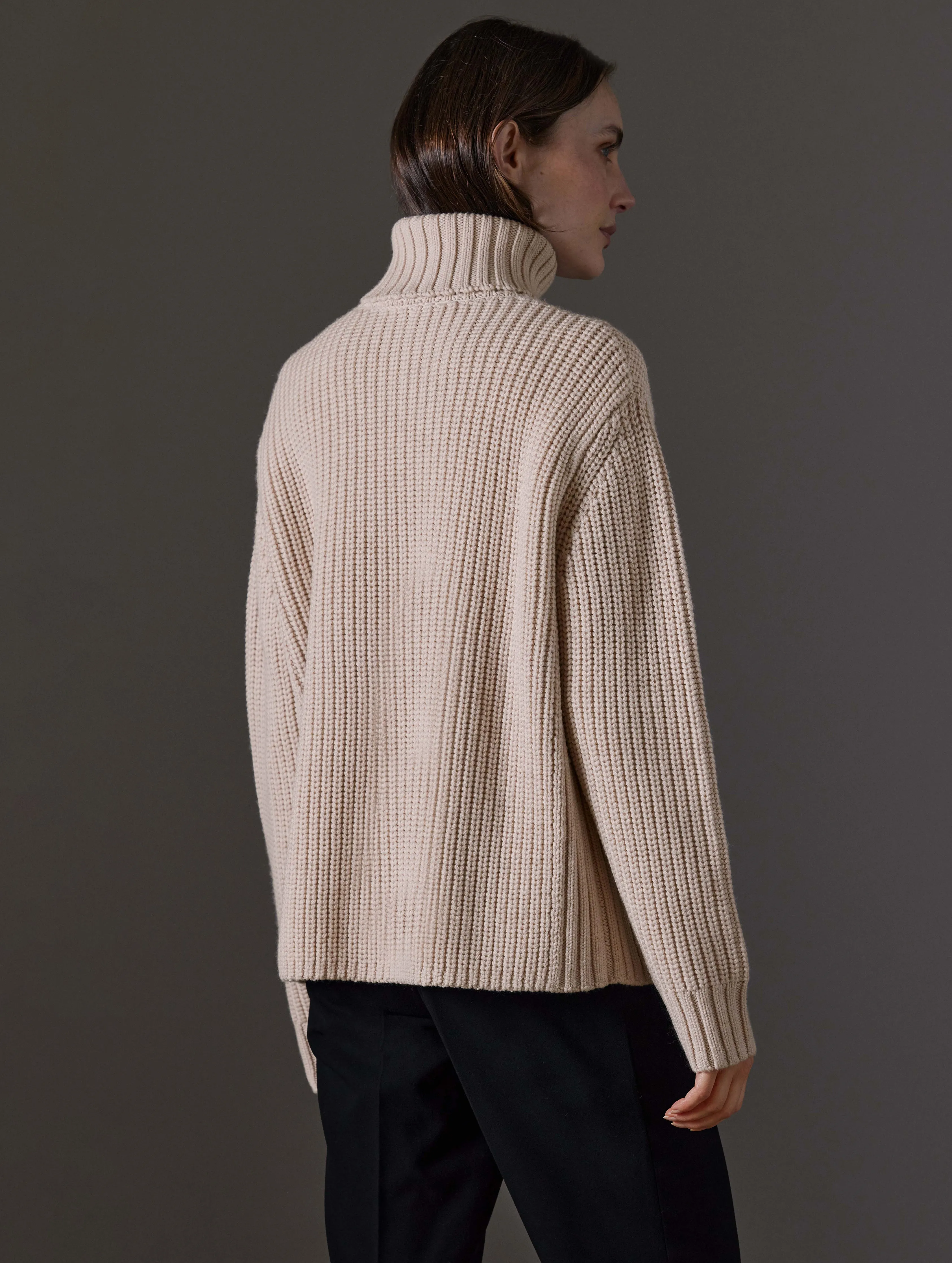 Sherwood Turtleneck Sweater - Blush