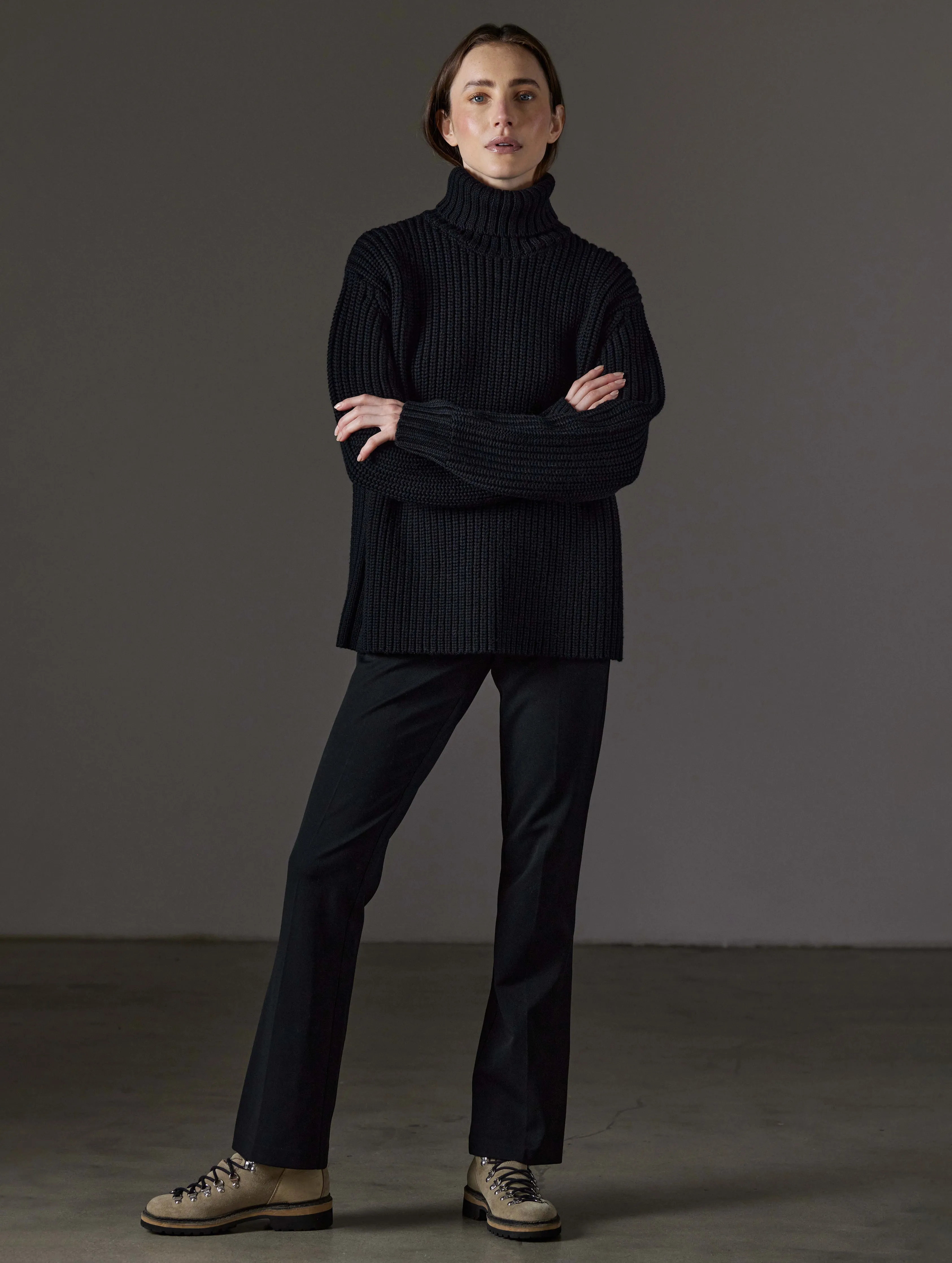 Sherwood Turtleneck Sweater - Onyx Black