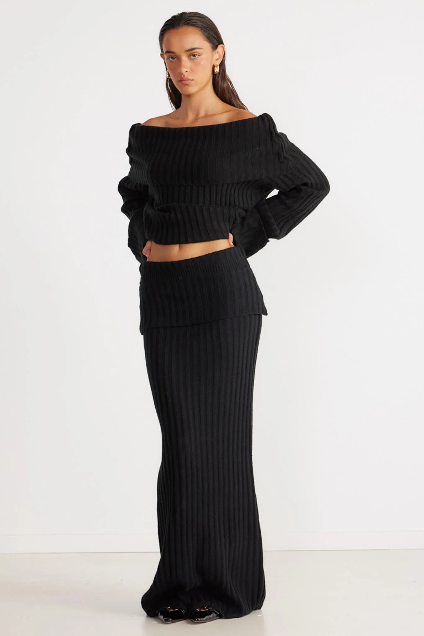 SNDYS Brooks Off Shoulder Jumper Black