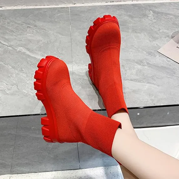 Women chunky platform solid color slip on sock booties