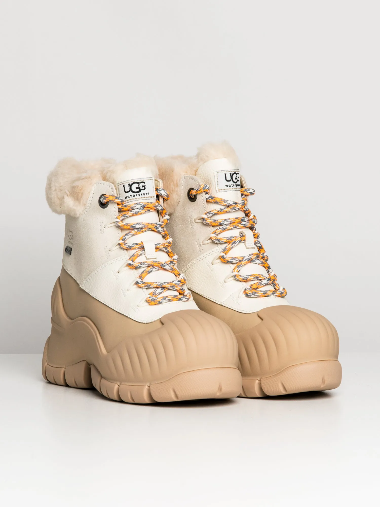 WOMENS UGG ADIROAM HIKER BOOT