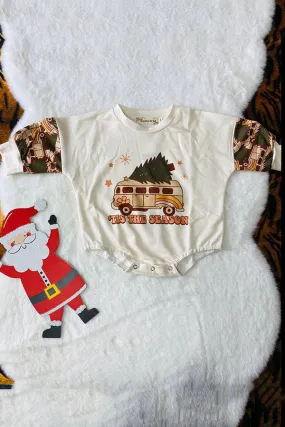 XCH05003 ITS THE SEASON Christmas long sleeve infant baby onesie