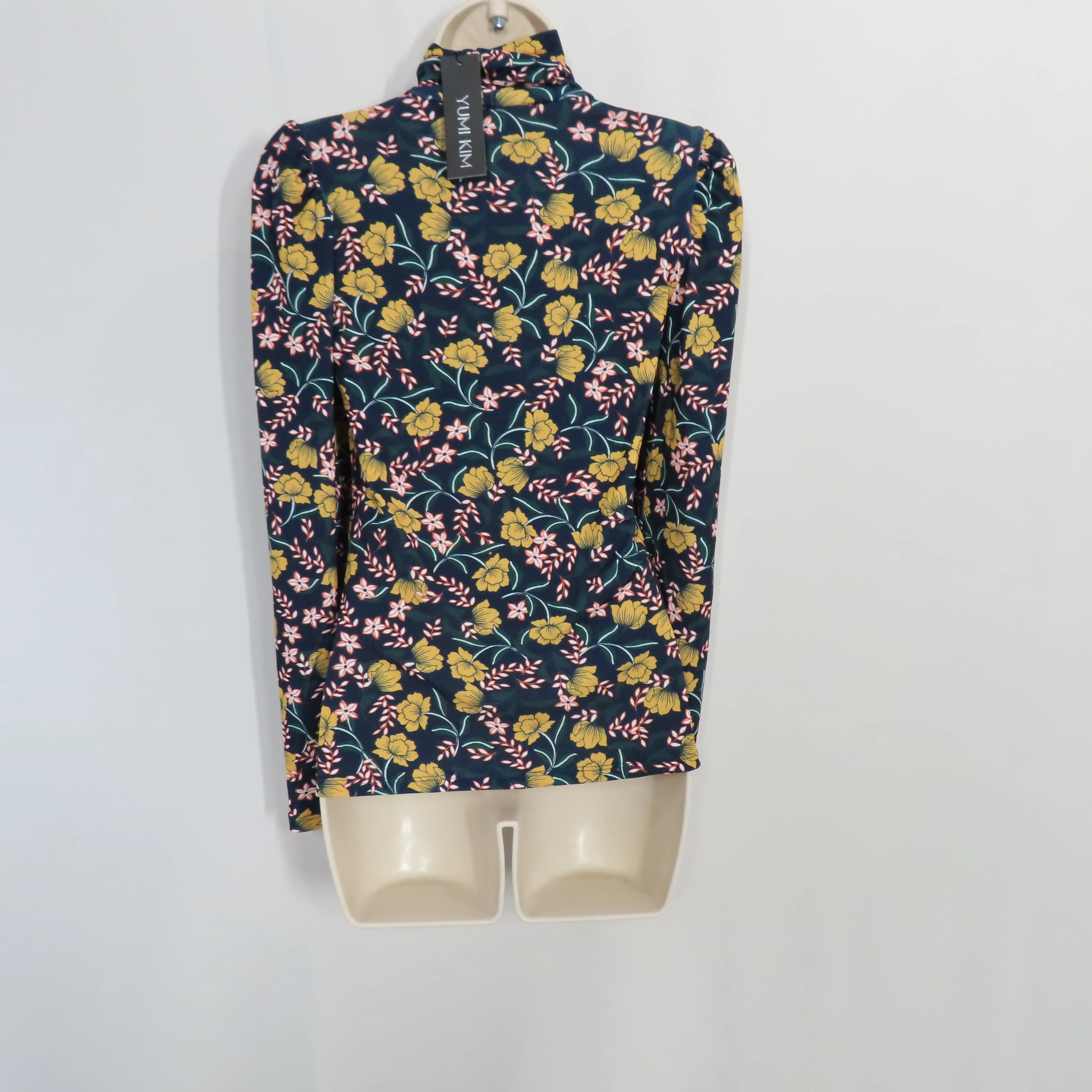 Yumi Kim Navy Blue Floral Country Escape Oh La La Turtleneck Long Sleeve Top Size Small